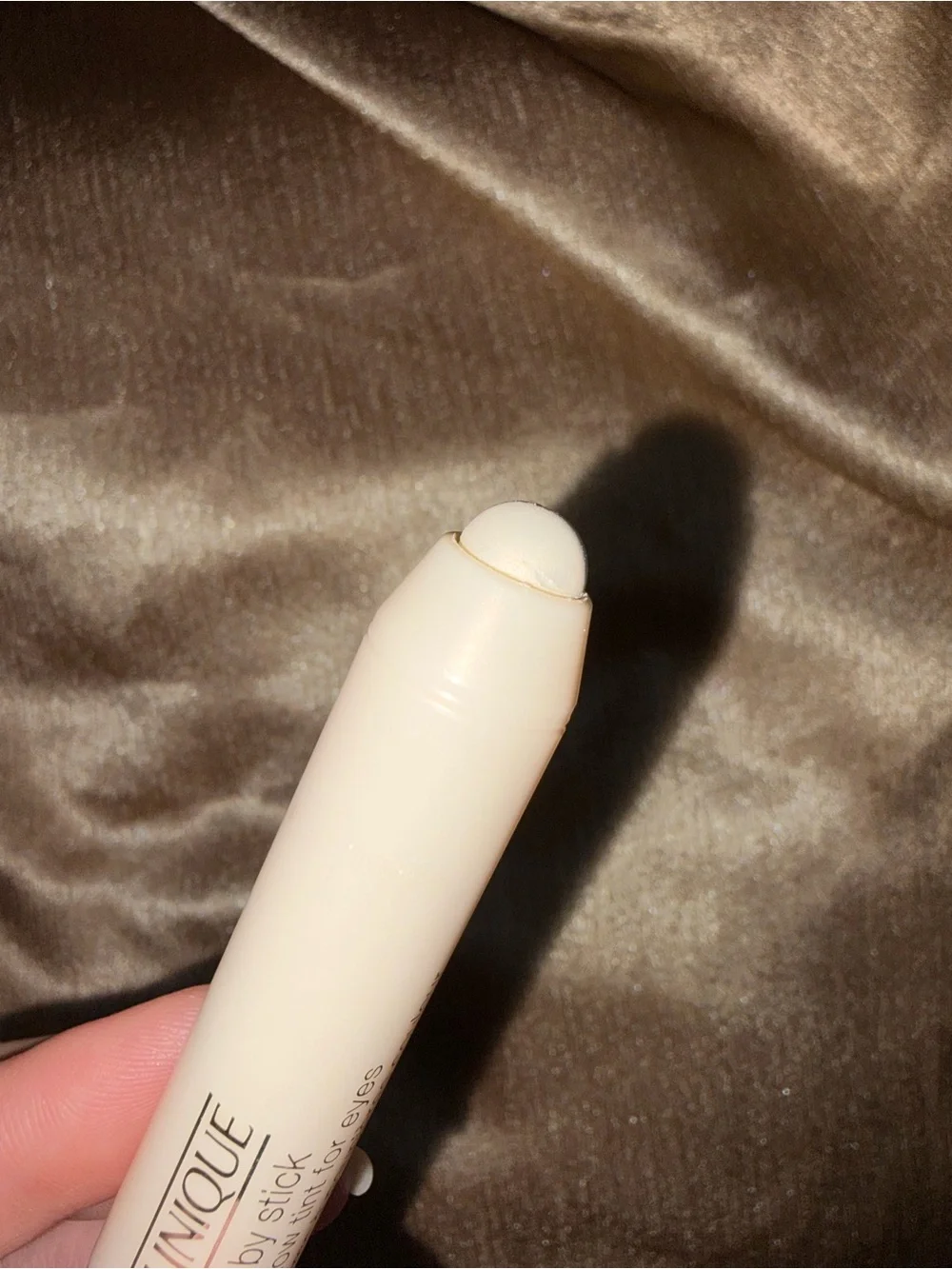 Clinique Chubby Eyeshadow Stick. Shade- grandest gold